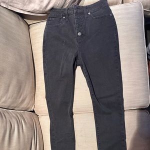 Gently used Black Curvy high rise skinny jeans